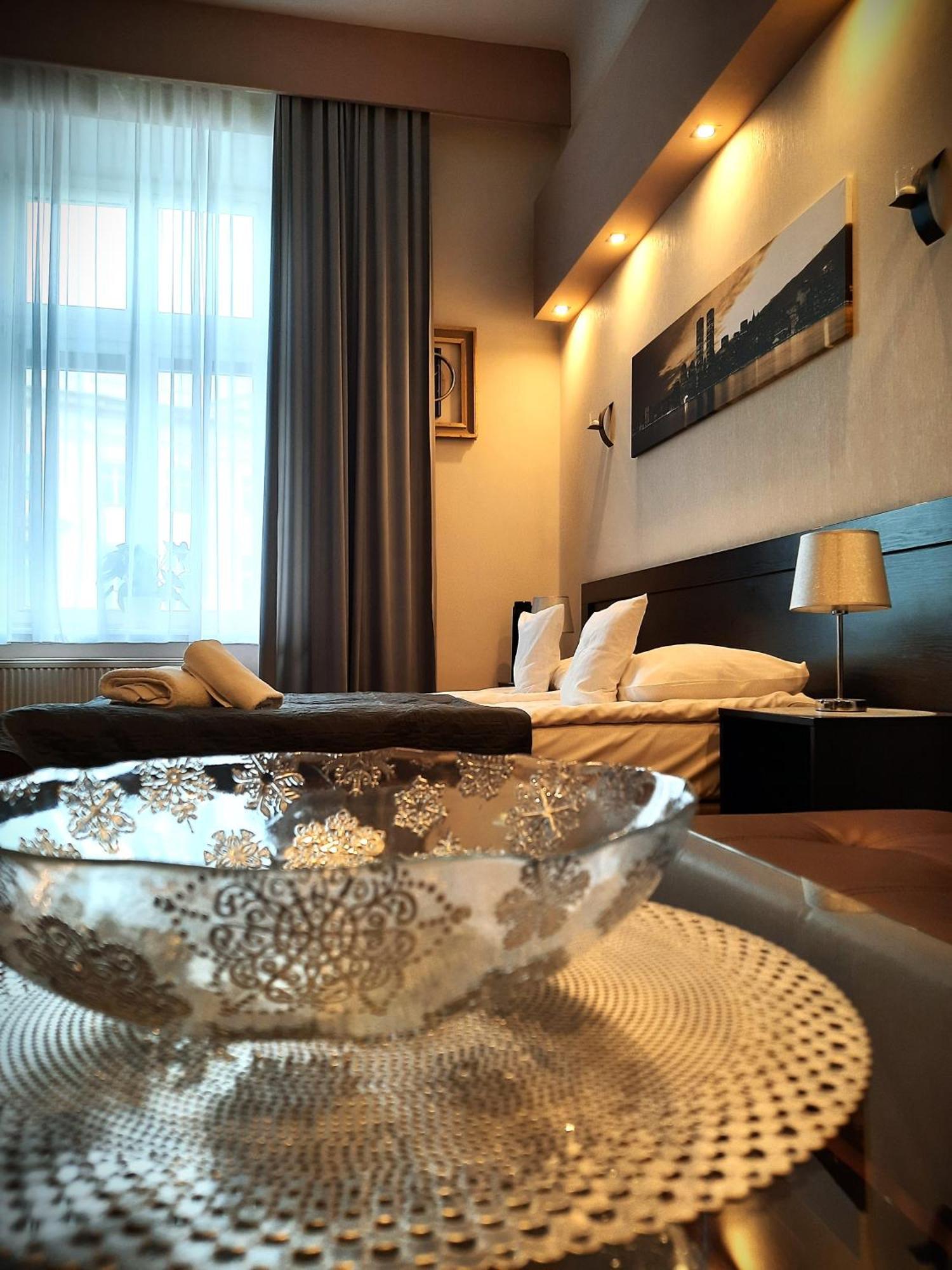 Luxury Senate Apartment كراكوفيا المظهر الخارجي الصورة