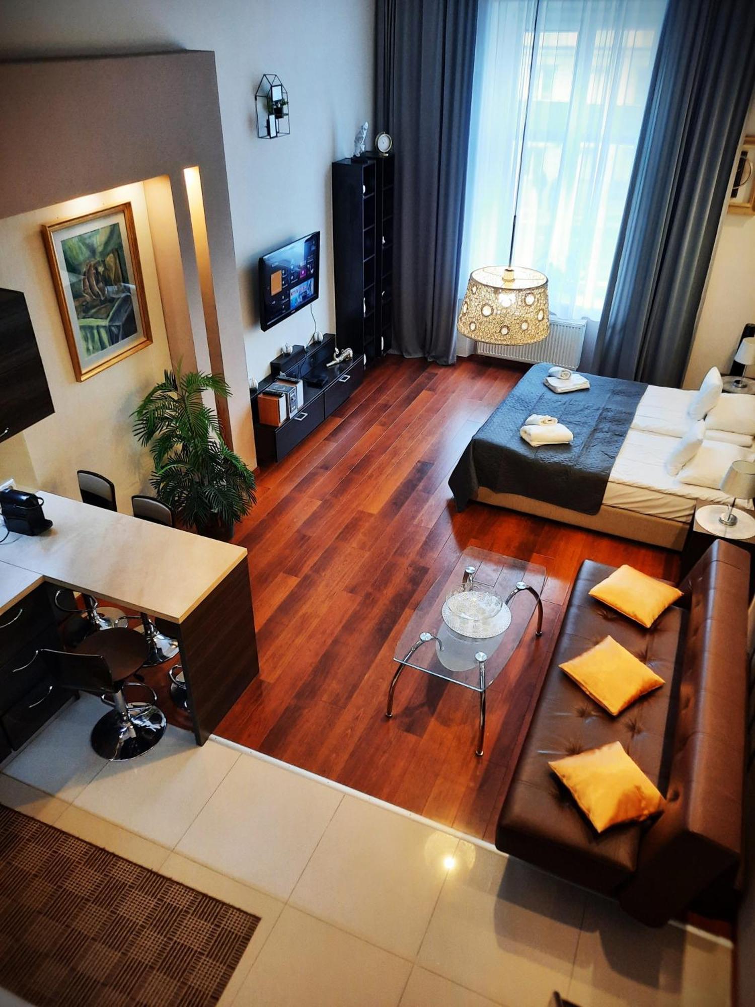 Luxury Senate Apartment كراكوفيا المظهر الخارجي الصورة